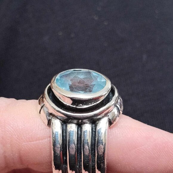 Silpada faceted Blue Topaz Sterling Silver band ring size 7 - Picture 4 of 6